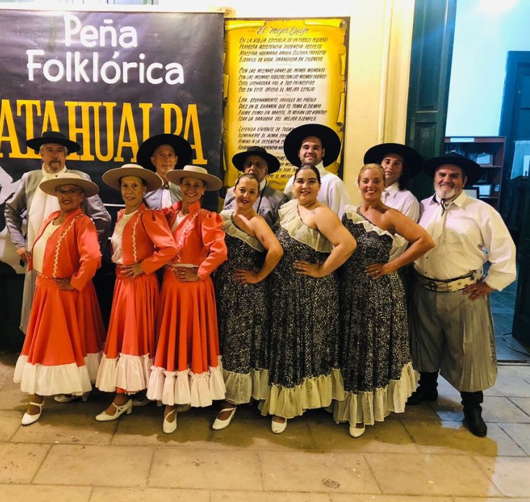 Danzas Folklóricas Adultos 2